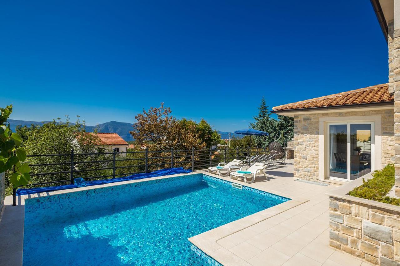 Villa Lurda Linardici Krk Eksteriør billede